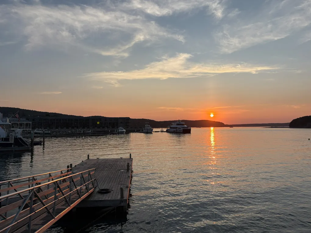 Back at the same pier as the night before, for one last look at it.