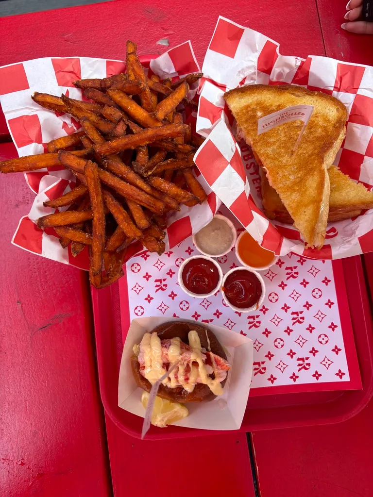 The lobster grilled cheese at High Roller Lobster Company. Lobster count: one.
